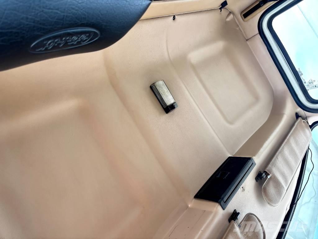 Mack Granite Trossüsteemiga vahetuskere veokid