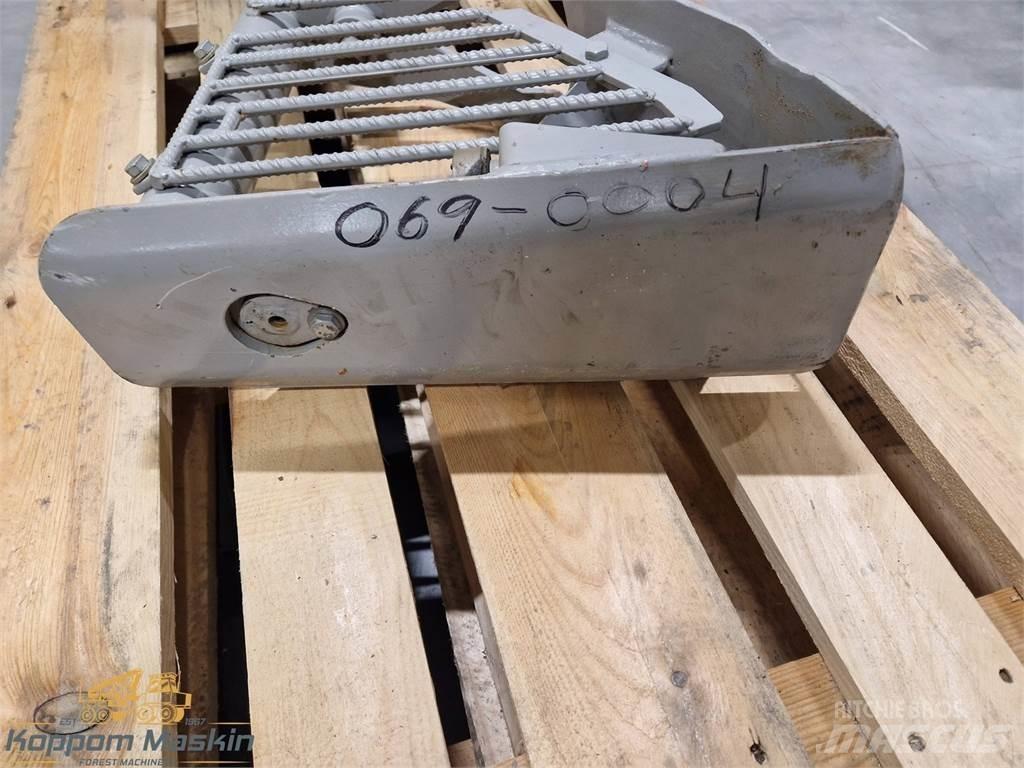 Rottne 069-0004 Kabiinid
