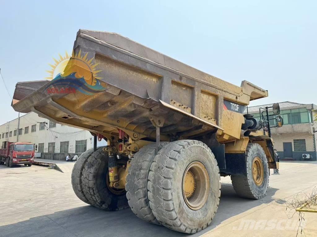 CAT 773 F Liigendraamiga pinnaseveokid
