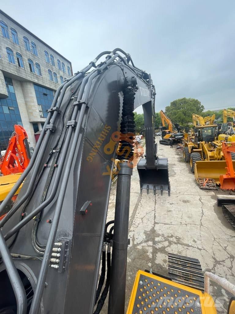 Volvo EC 480DL Roomikekskavaatorid