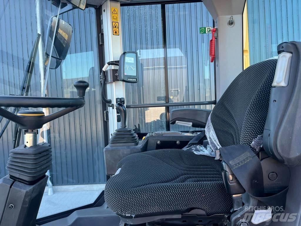 Volvo SD 75 B Ühe trumliga rullid