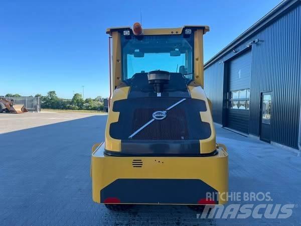 Volvo SD 75 B Ühe trumliga rullid