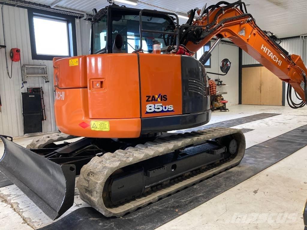 Hitachi ZX 85 US-6 Väikeekskavaatorid 7t-12t