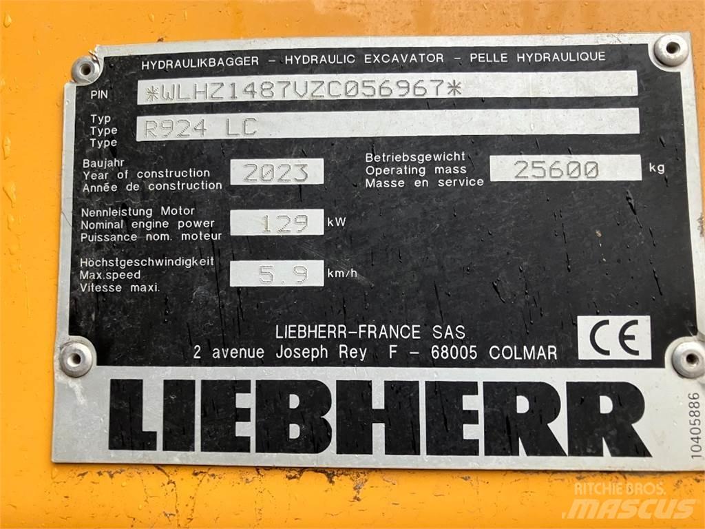 Liebherr R924 Roomikekskavaatorid