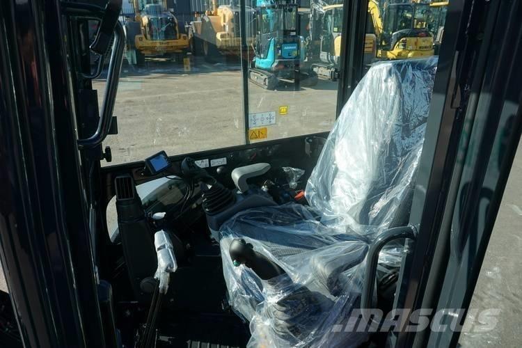 Airman AX 26 U-6 Miniekskavaatorid < 7 t