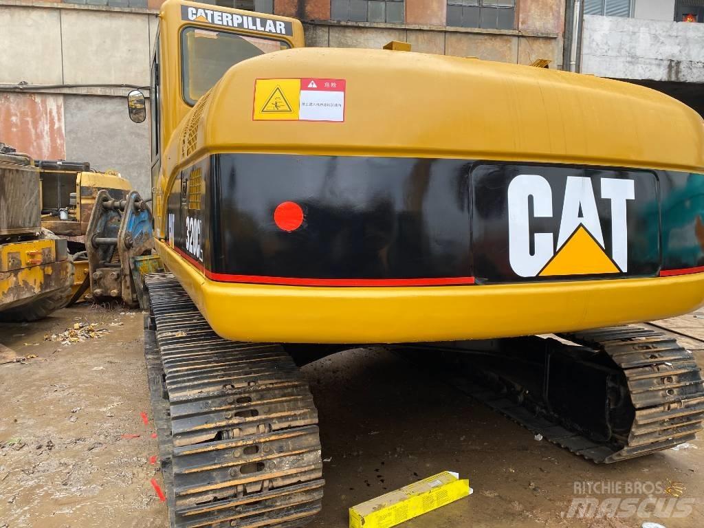 CAT 320 C L Roomikekskavaatorid