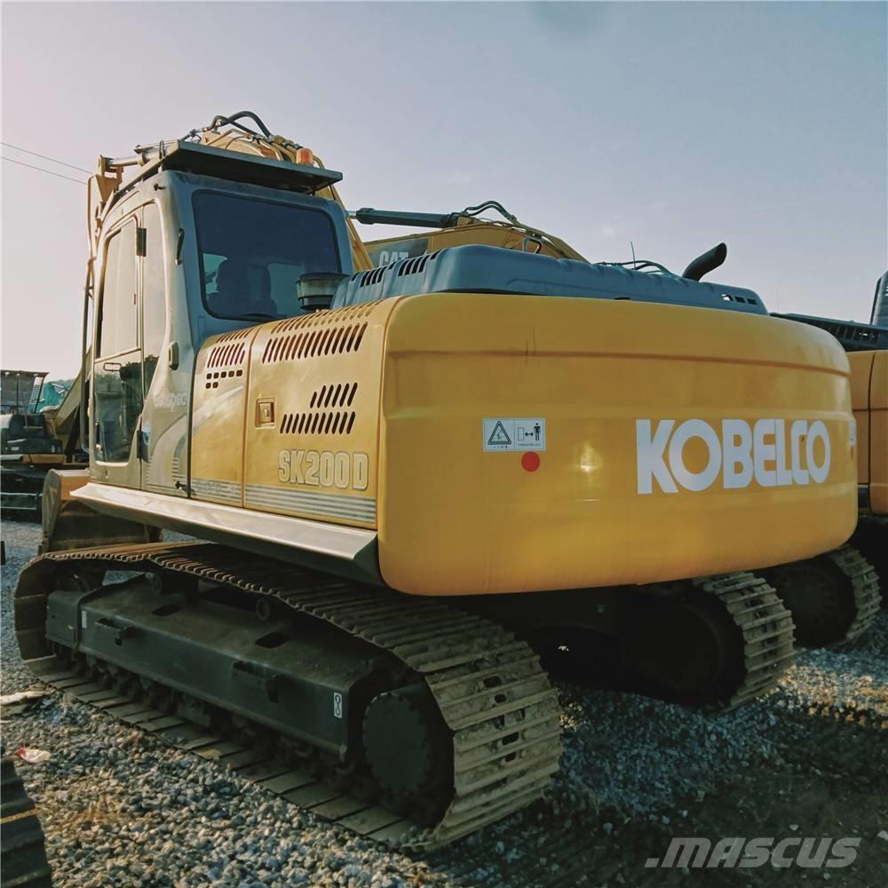 Kobelco SK200-8 Roomikekskavaatorid