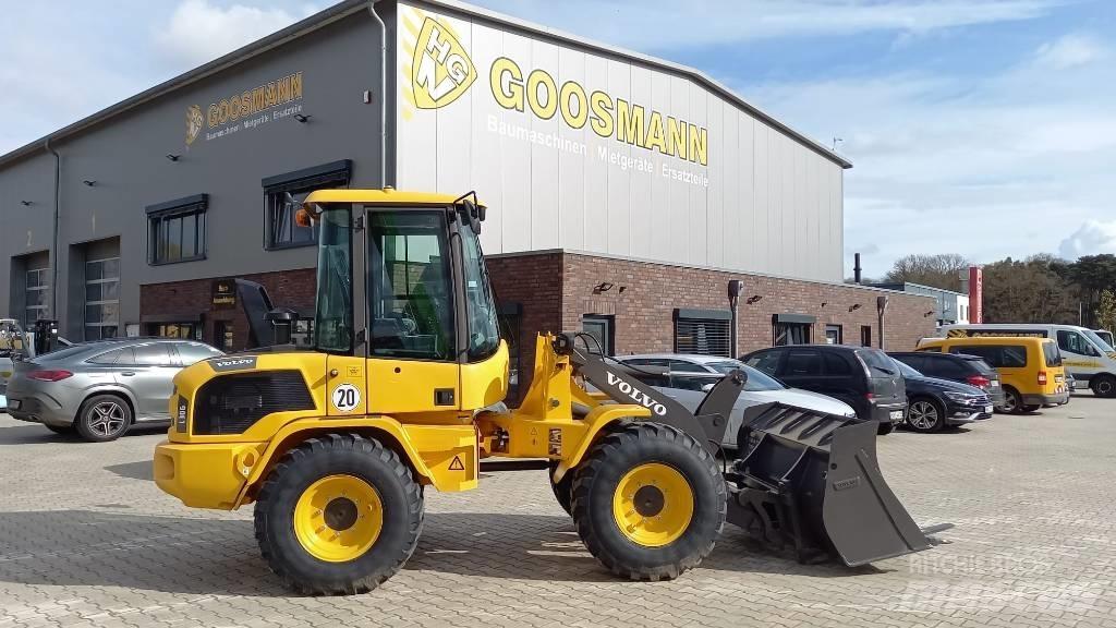 Volvo L 30 G Rataslaadurid