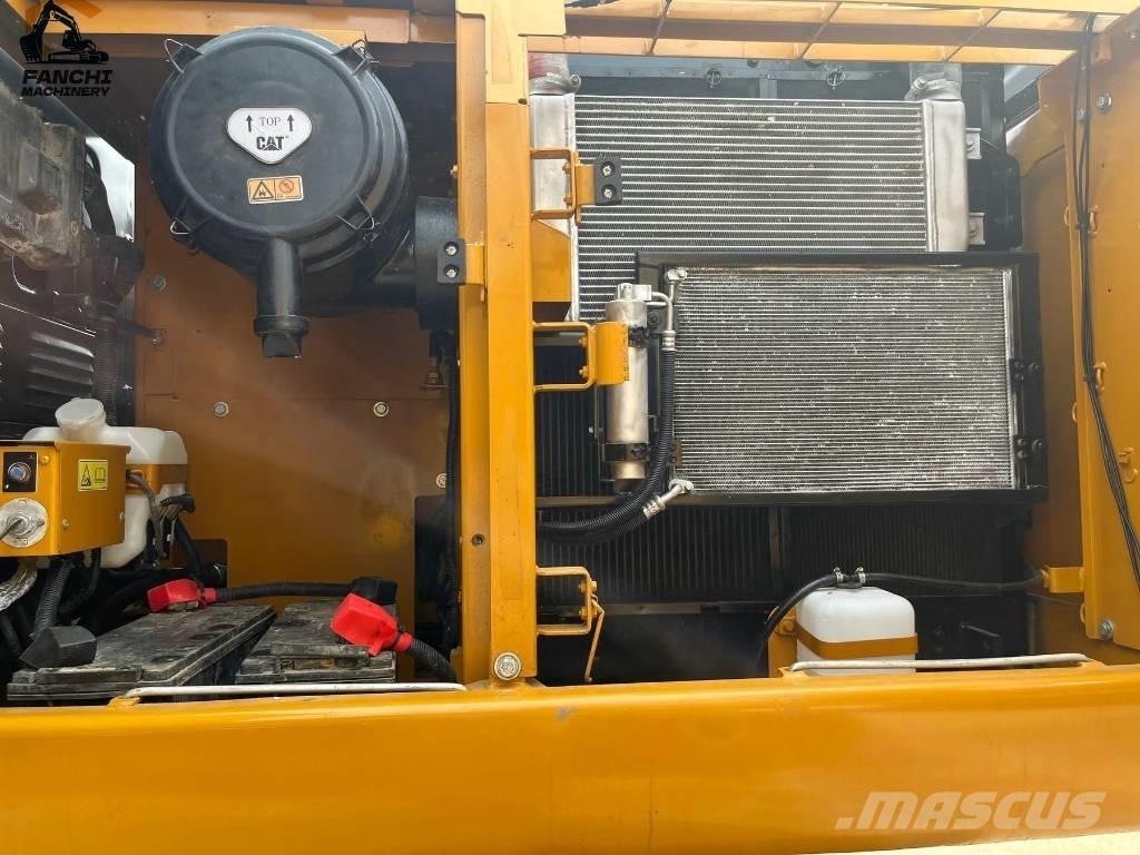 CAT 320D Väikeekskavaatorid 7t-12t