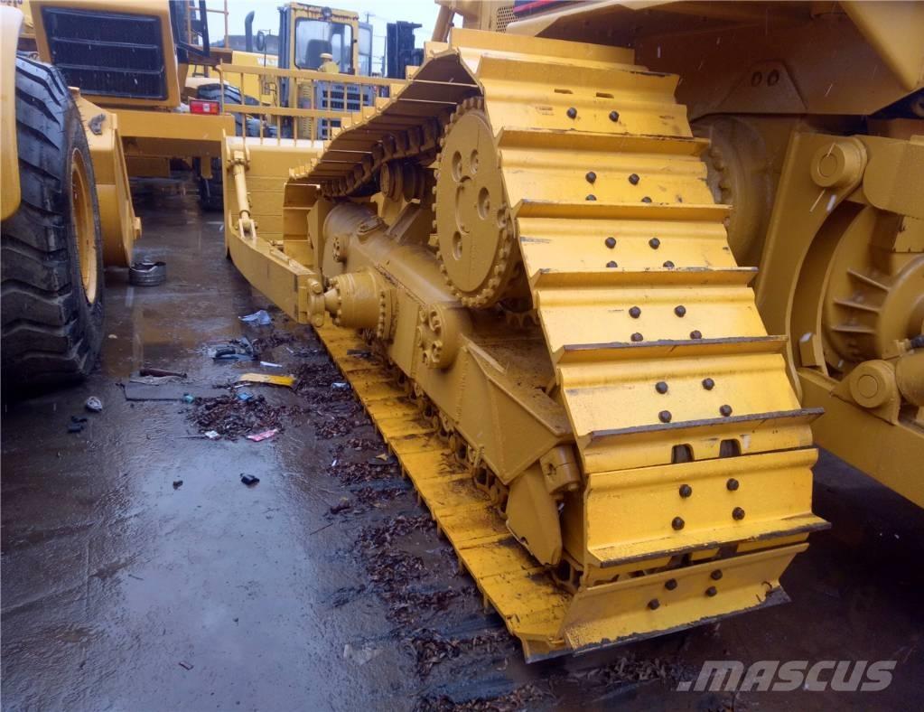 CAT D 7 R Buldooserid