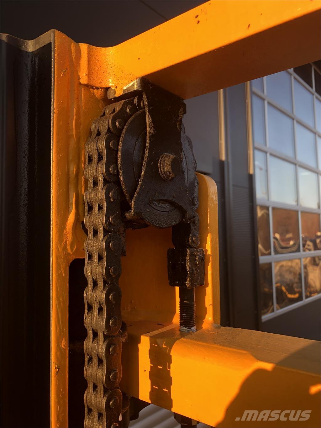 Jungheinrich WP16 Platvormiga virnastajad