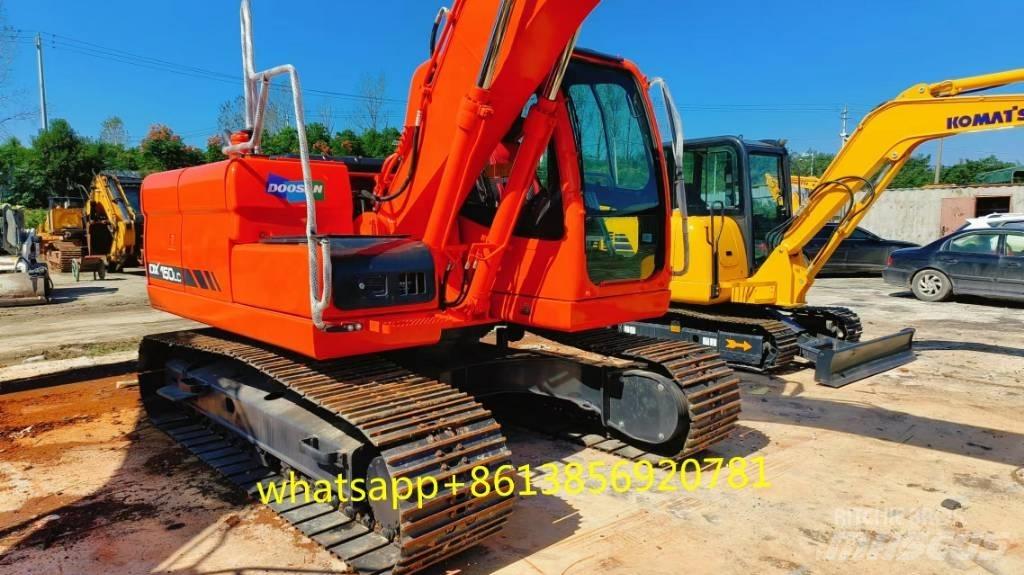 Doosan DX150 Väikeekskavaatorid 7t-12t