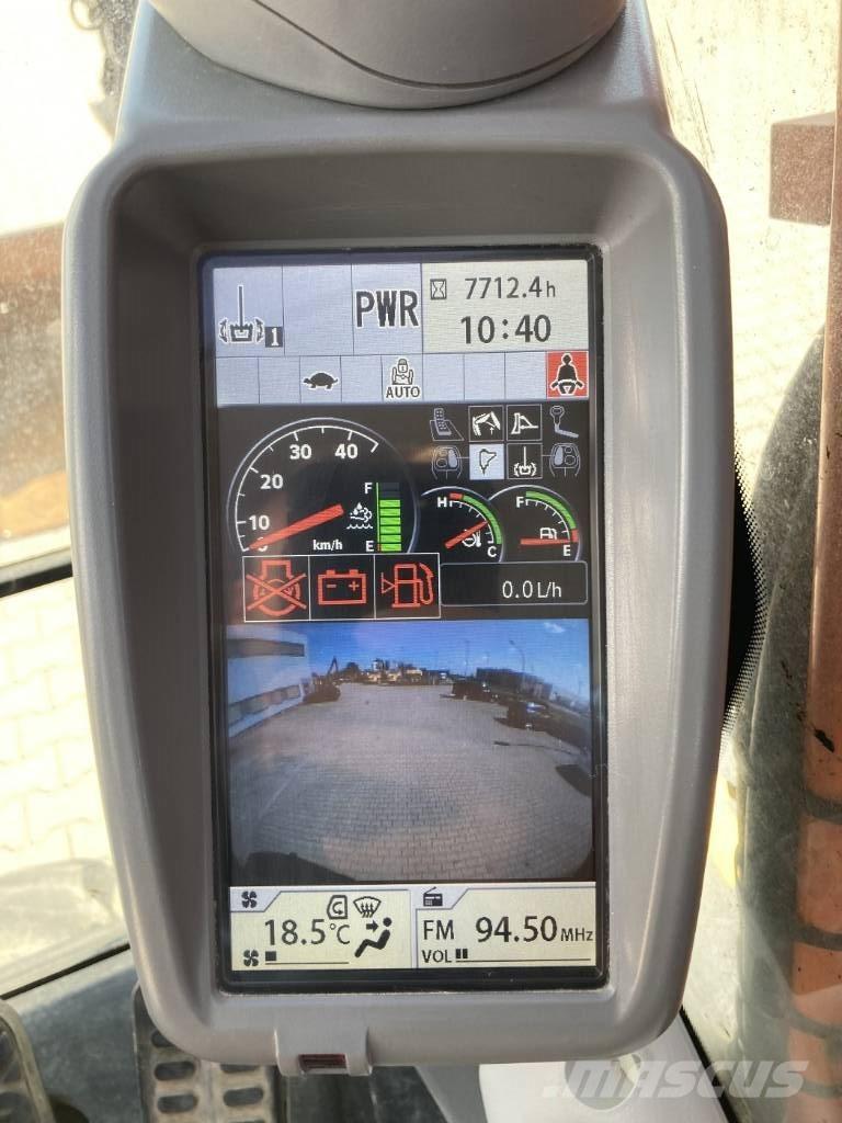 Hitachi ZX 170 W-6 Ratasekskavaatorid