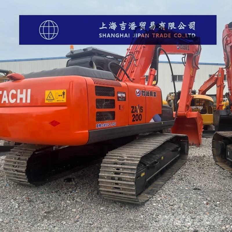 Hitachi ZX 200 Roomikekskavaatorid