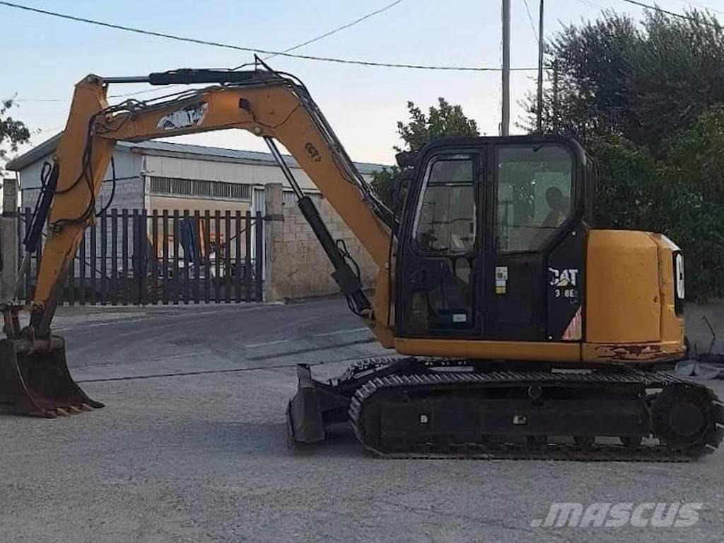 CAT 308E Väikeekskavaatorid 7t-12t
