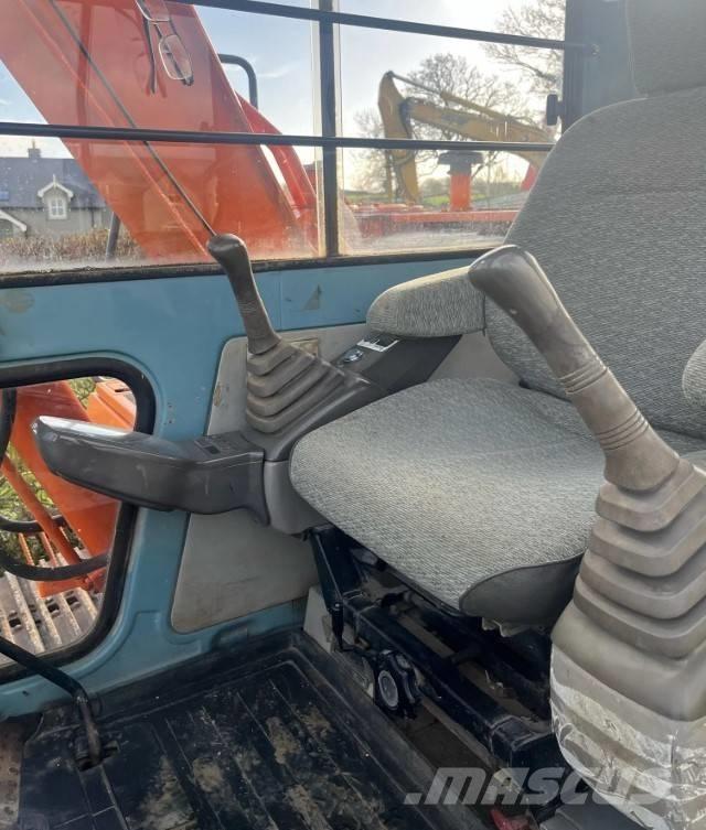 Hitachi EX 60-3 Väikeekskavaatorid 7t-12t