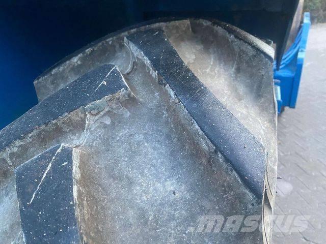 Hamm 2301-9 Ühe trumliga rullid