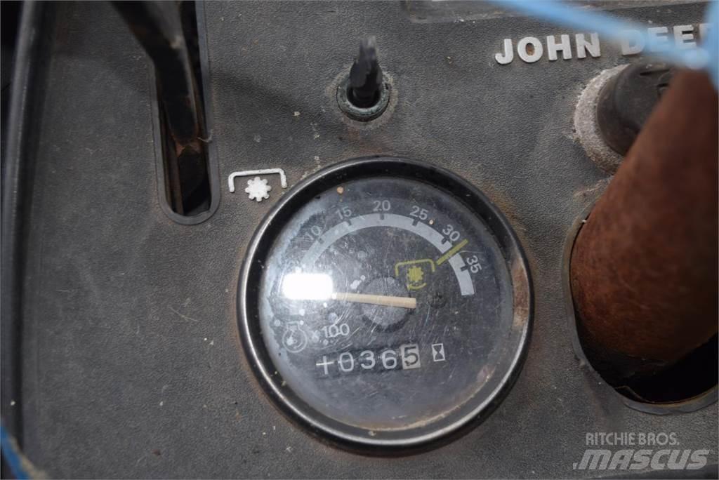 John Deere 755 Traktorid