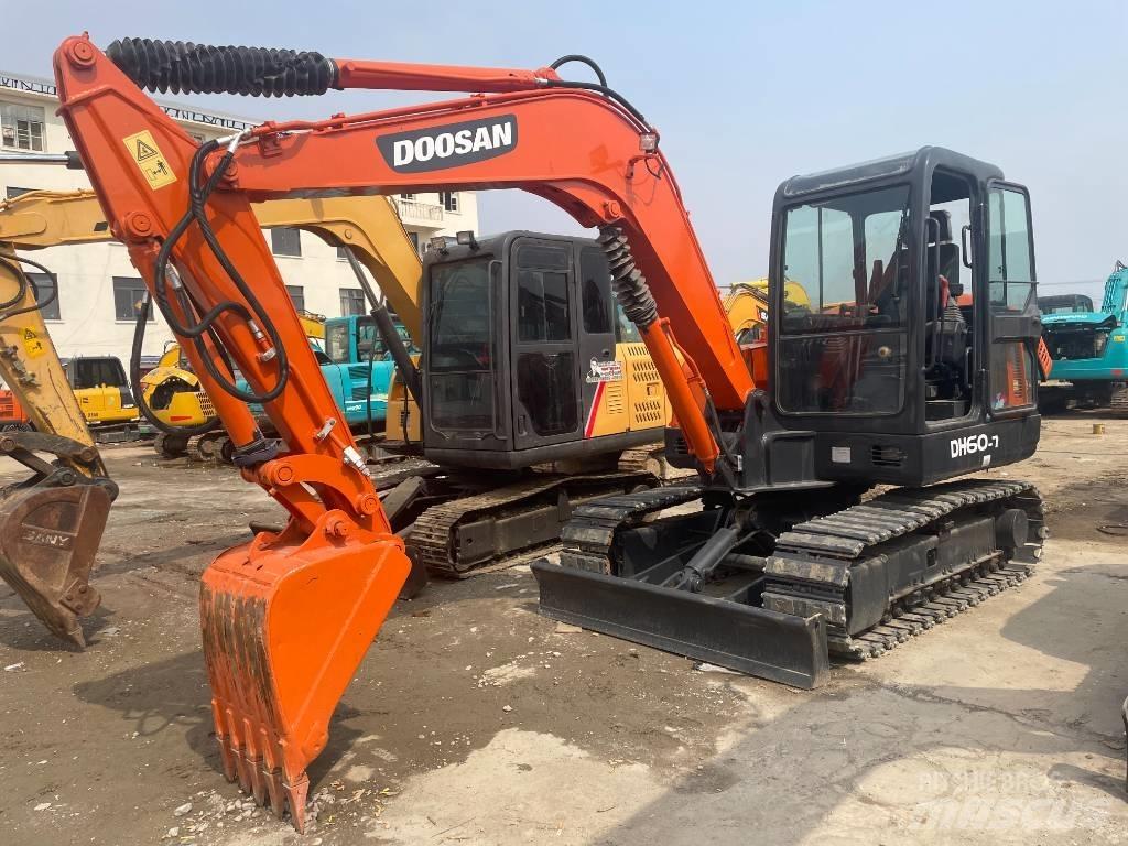 Doosan DH 60 Miniekskavaatorid < 7 t