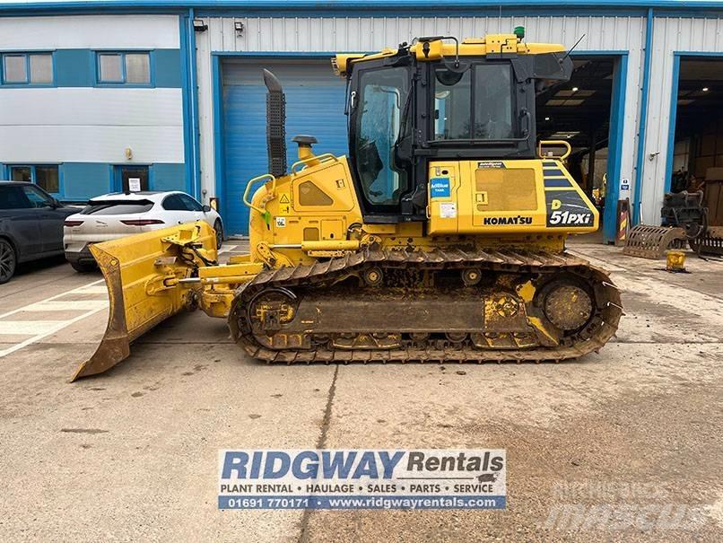 Komatsu D 51 PX-24 Buldooserid