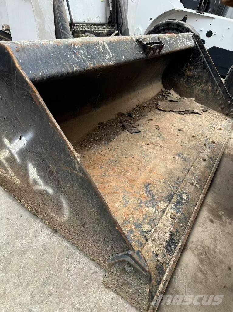 Bobcat T 770 Roomiklaadurid