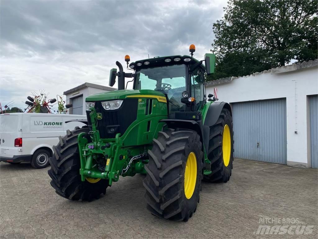 John Deere 6R 215 Traktorid