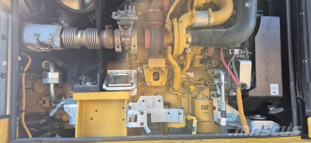 CAT M 315 F Ratasekskavaatorid