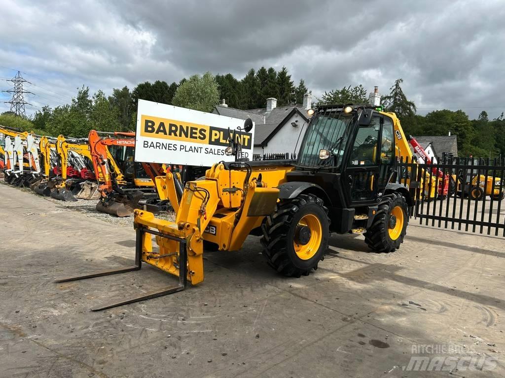 JCB 535-125 Hiviz Teleskooplaadurid