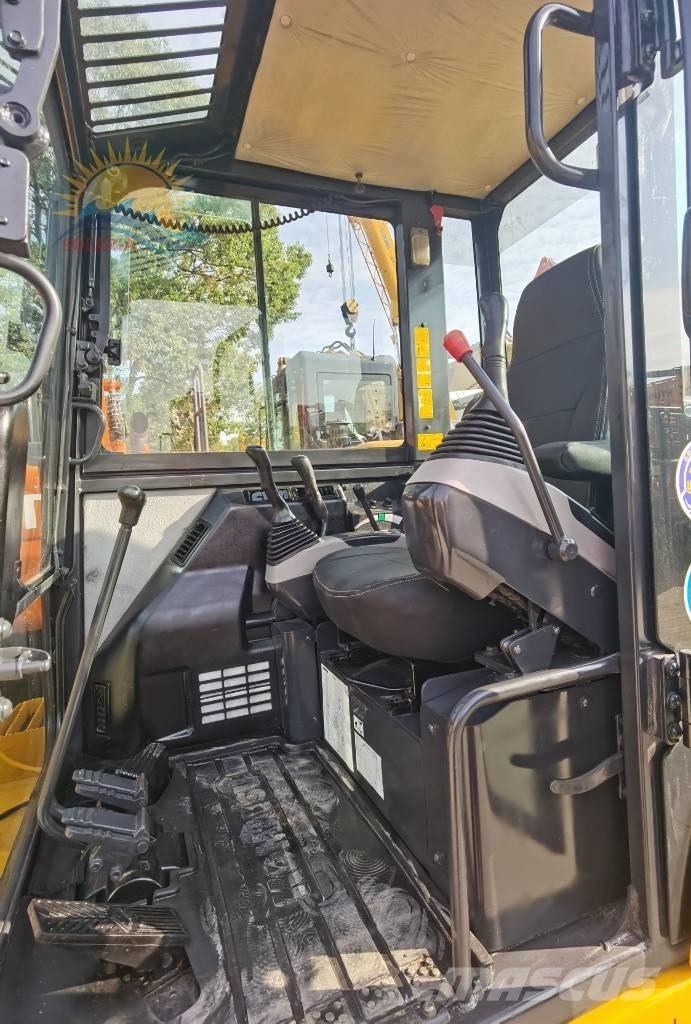 Komatsu PC 56-7 Roomikekskavaatorid