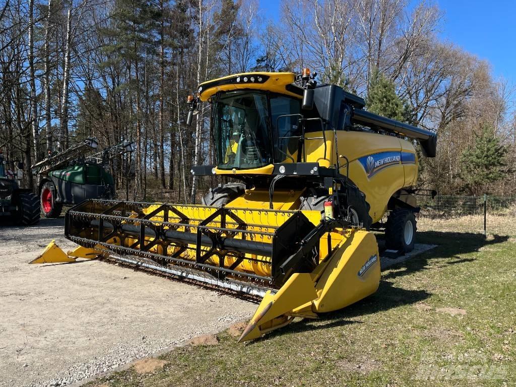New Holland CX 6.80 Teraviljakombainid
