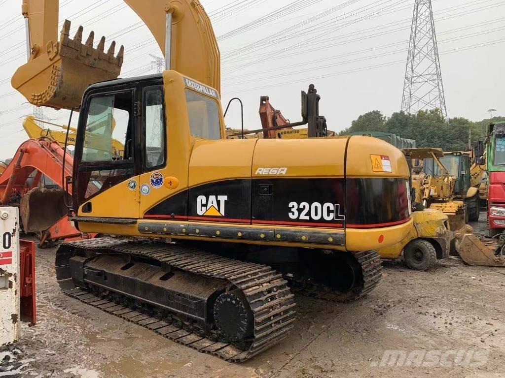 CAT 320C Roomikekskavaatorid
