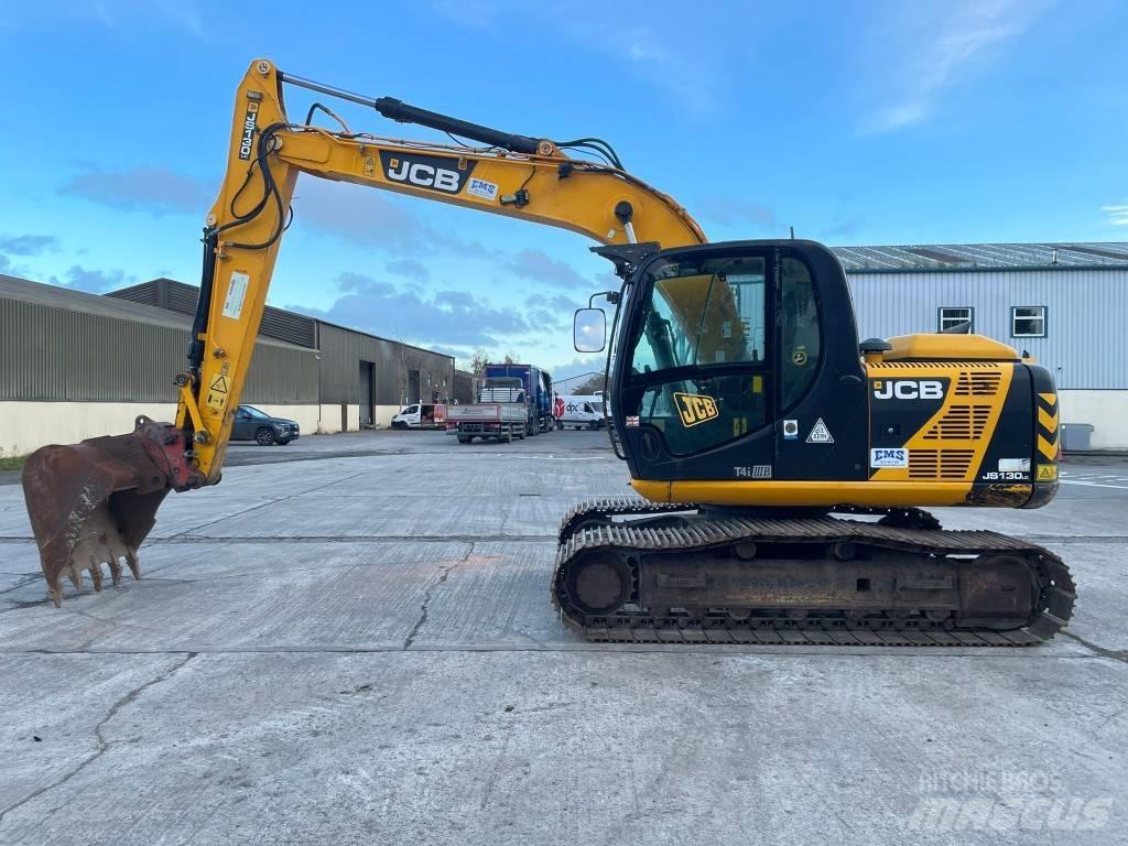 JCB JS 130 LC Roomikekskavaatorid