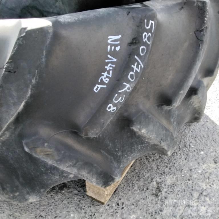 Goodyear 580/70R38 Rehvid, rattad ja veljed