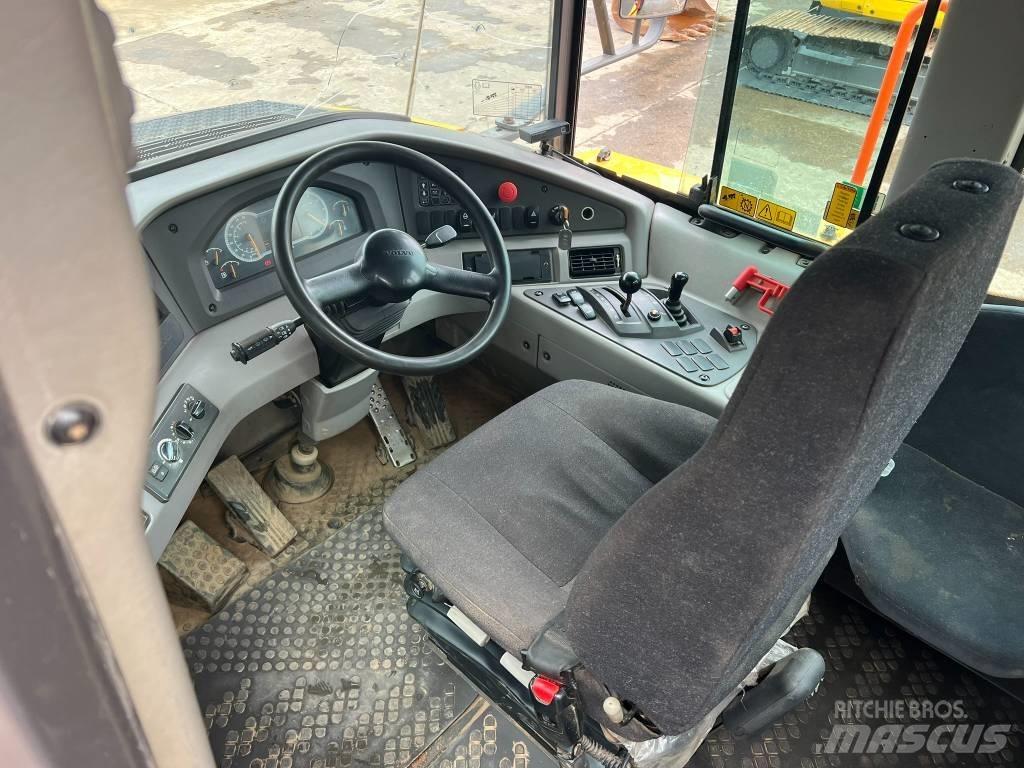 Volvo A 30 G Liigendraamiga pinnaseveokid