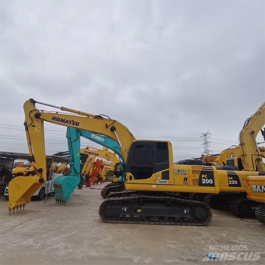 Komatsu pc200-8 Roomikekskavaatorid