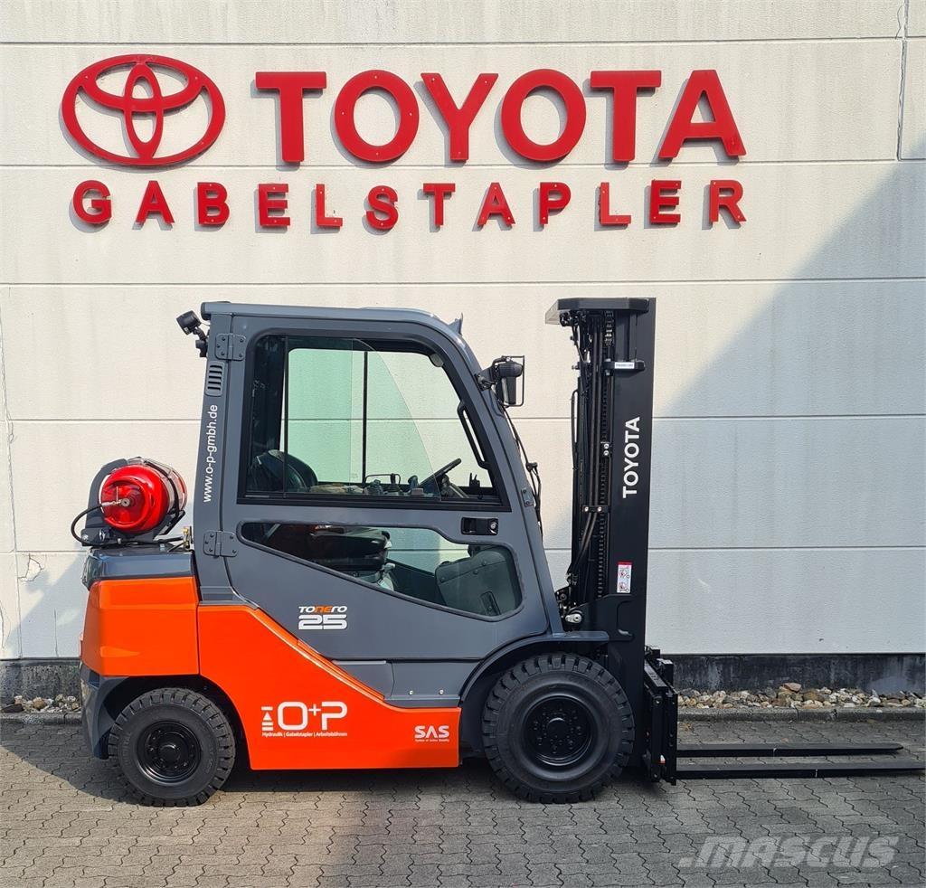 Toyota 02-8FGF25 Gaasitõstukid