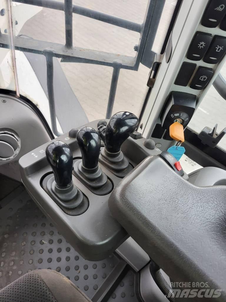 Volvo L 110 H Rataslaadurid