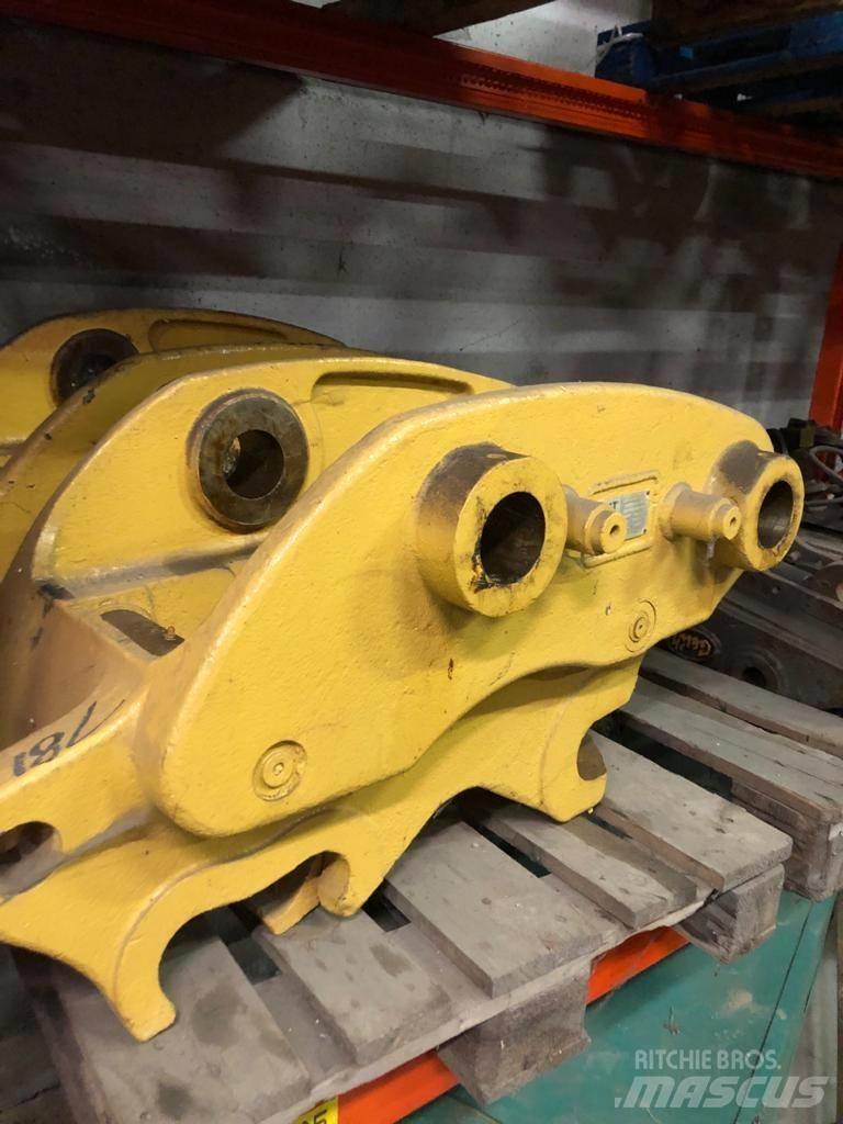 CAT 318 quick Hitch Muud osad