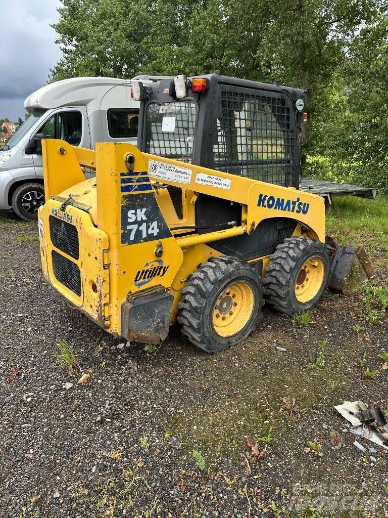 Komatsu SK 714 Kompaktlaadurid