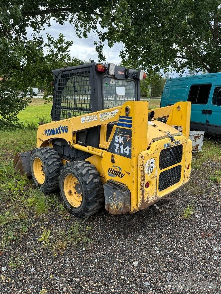 Komatsu SK 714 Kompaktlaadurid
