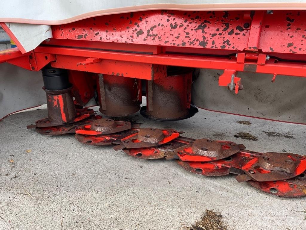 Kuhn GMD 802 F-FF Niidukid