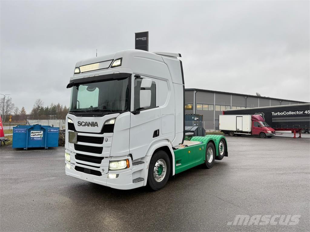Scania R580 6x2 Sadulveokid