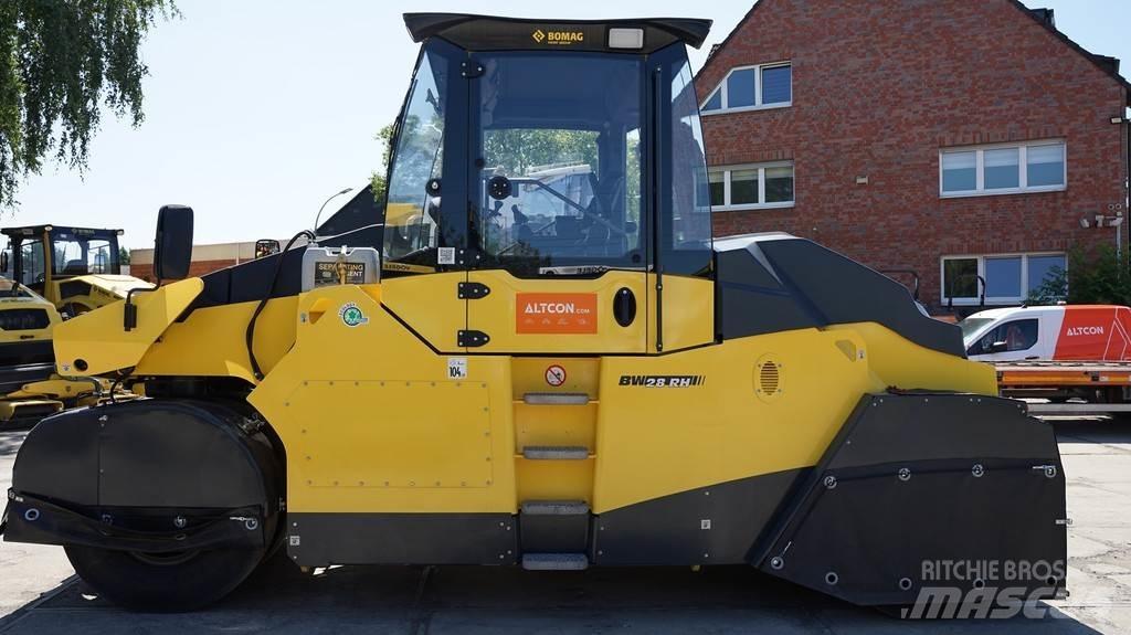 Bomag BW 28 RH Pneumorehvidega rullid