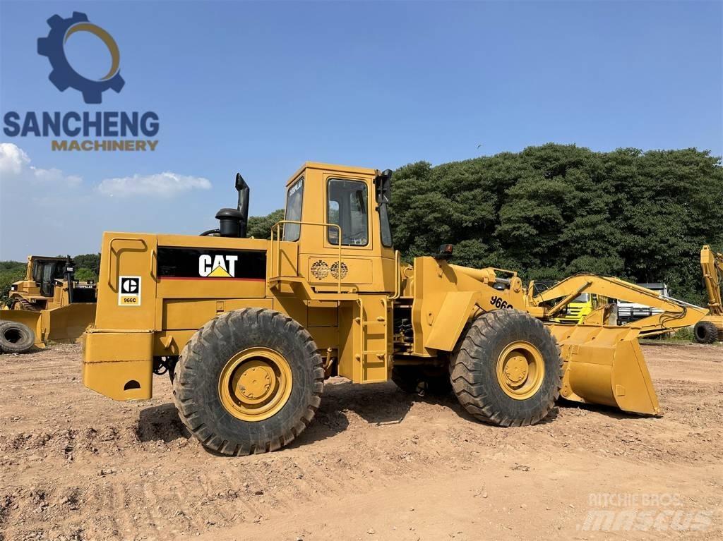 CAT 966 C Rataslaadurid