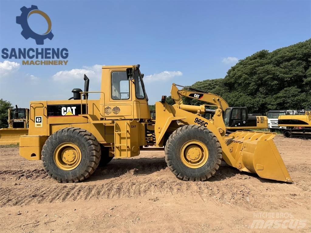 CAT 966 C Rataslaadurid
