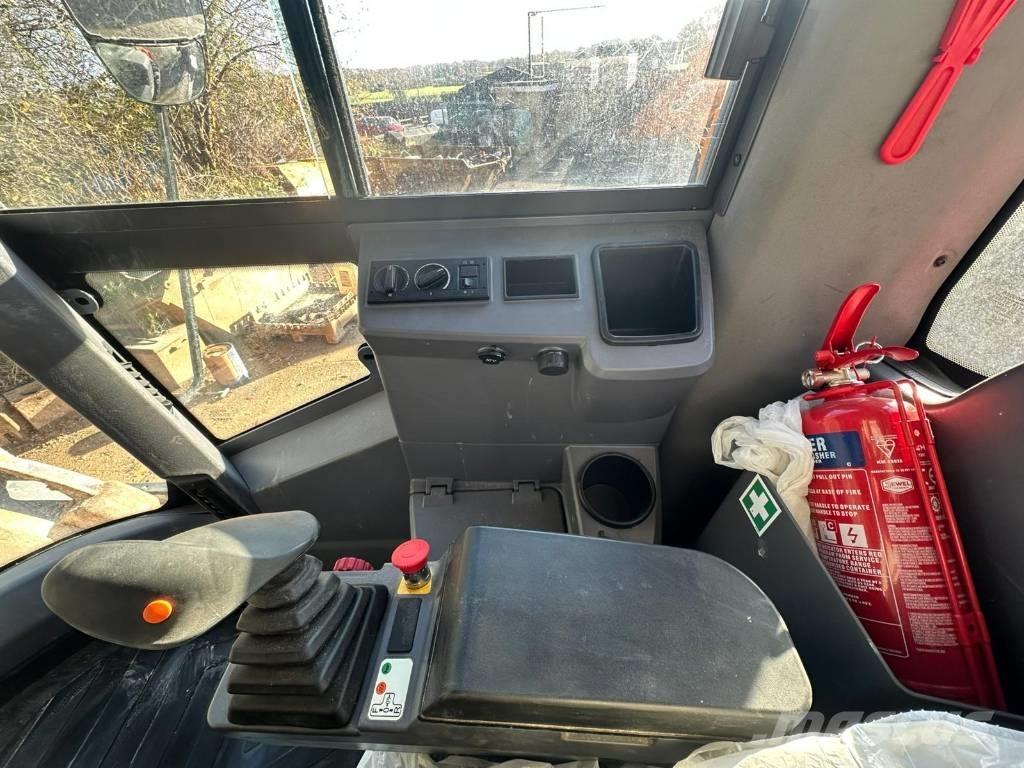 Hamm HC 130i Ühe trumliga rullid