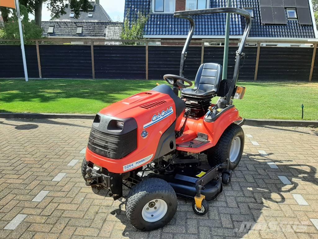 Cub Cadet 5264 Kompakttraktorid