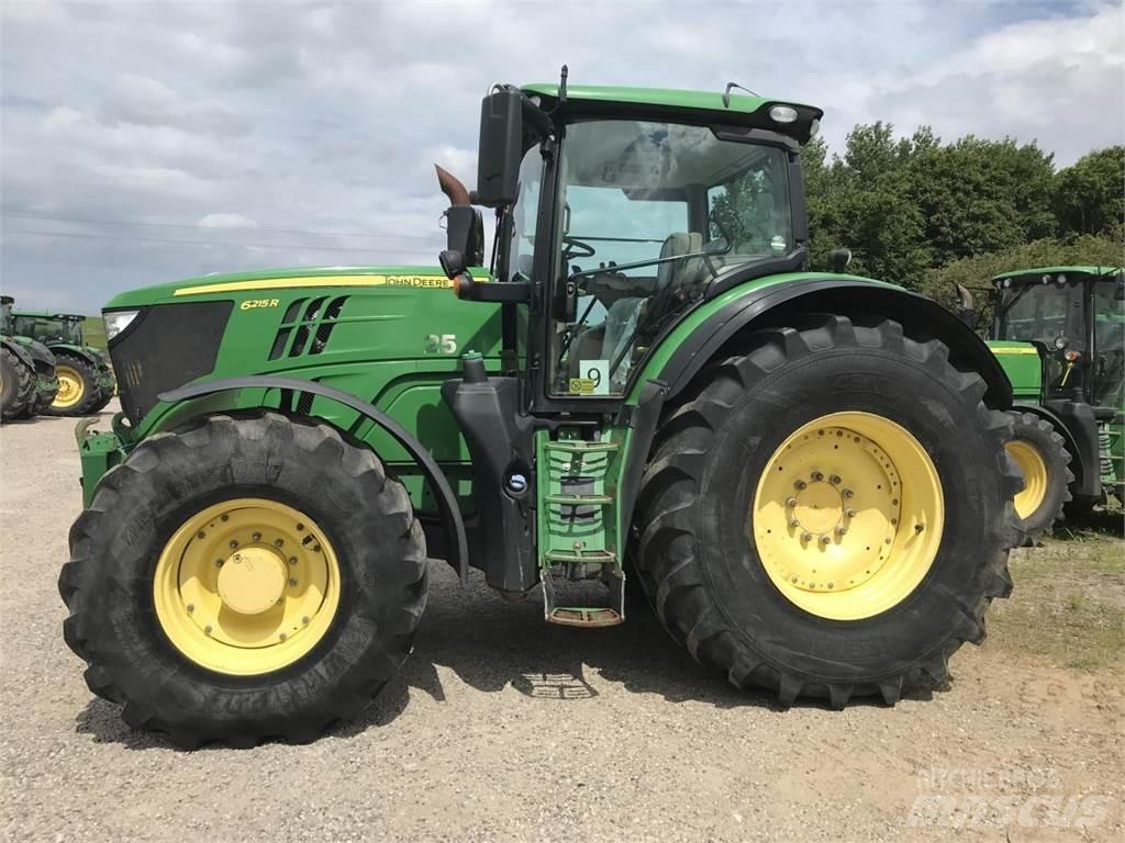 John Deere 6215R Traktorid
