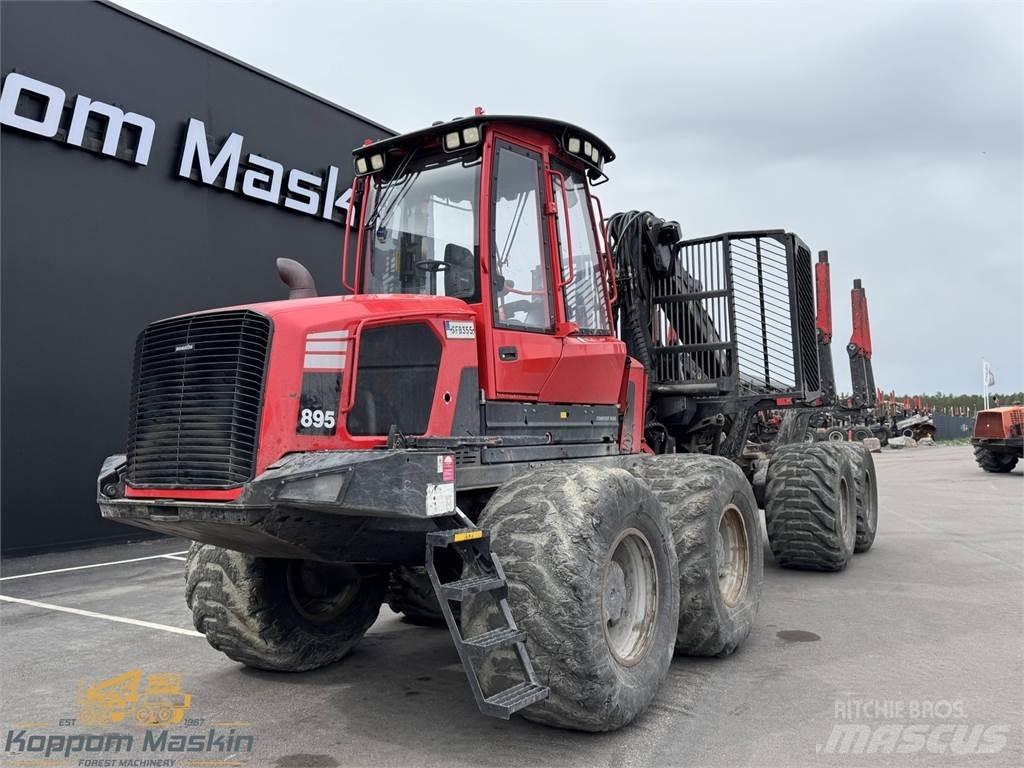 Komatsu 895 Forwarderid