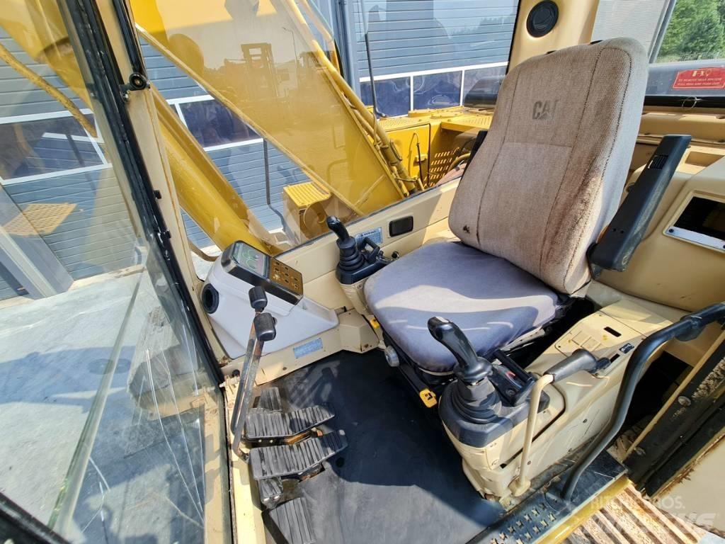 CAT 317 B L Roomikekskavaatorid